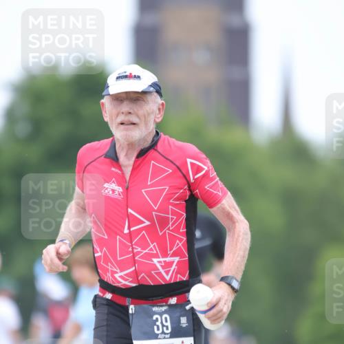 22.06.2025 - Viking Triathlon H.Heesch http://msf.ph/oto/8101004 22.06.2025 15:42:58 Laufen 39, 48, 144, 501 meine-sportfotos.de