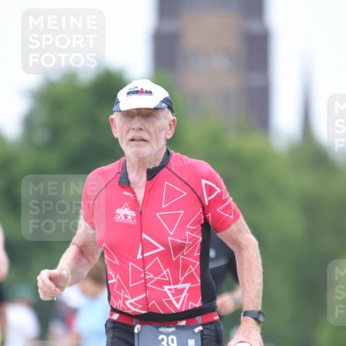 22.06.2025 - Viking Triathlon H.Heesch http://msf.ph/oto/8101010 22.06.2025 15:42:58 Laufen 39, 48, 144, 501 meine-sportfotos.de