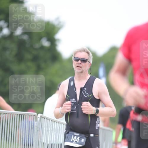 22.06.2025 - Viking Triathlon H.Heesch http://msf.ph/oto/8101024 22.06.2025 15:42:59 Laufen 39, 48, 144, 501 meine-sportfotos.de