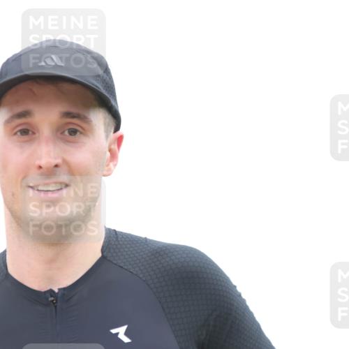 22.06.2025 - Viking Triathlon H.Heesch http://msf.ph/oto/8101048 22.06.2025 15:43:03 Laufen 39, 48, 144, 501 meine-sportfotos.de