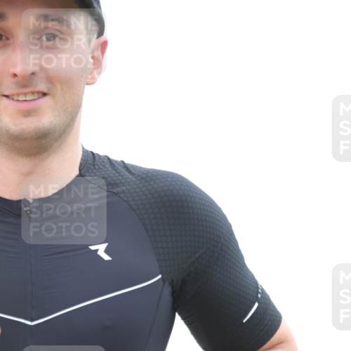 22.06.2025 - Viking Triathlon H.Heesch http://msf.ph/oto/8101055 22.06.2025 15:43:03 Laufen 39, 48, 144, 501 meine-sportfotos.de
