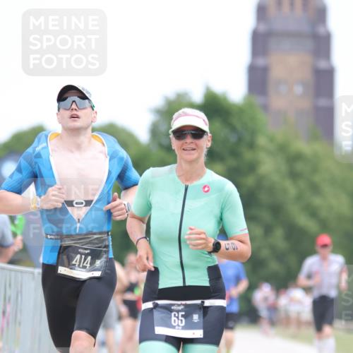 22.06.2025 - Viking Triathlon H.Heesch http://msf.ph/oto/8101135 22.06.2025 13:35:10 Laufen 65, 79, 148, 237, 414, 505 meine-sportfotos.de