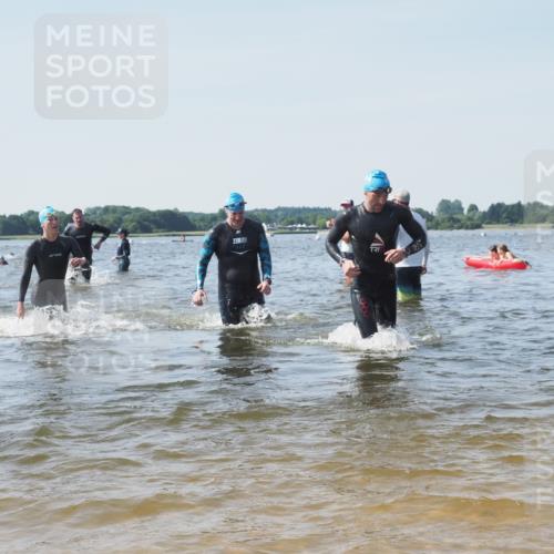 22.06.2025 - Viking Triathlon KatJ http://msf.ph/oto/8101195 22.06.2025 10:33:34 Schwimmen 5, 38, 255, 300, 304, 348, 382, 457, 522, 524 meine-sportfotos.de