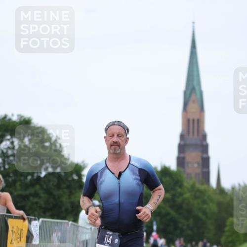 22.06.2025 - Viking Triathlon H.Heesch http://msf.ph/oto/8101197 22.06.2025 15:43:34 Laufen 114 meine-sportfotos.de