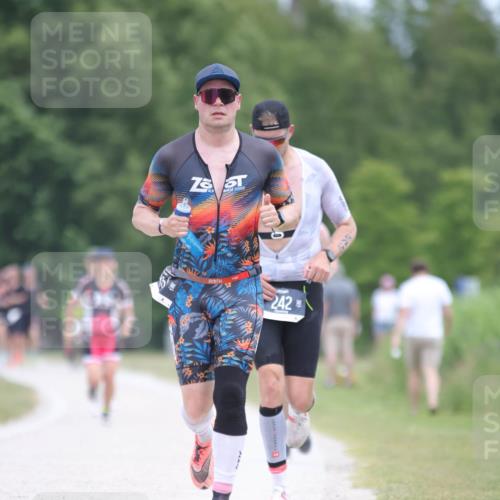 22.06.2025 - Viking Triathlon H.Heesch http://msf.ph/oto/8101281 22.06.2025 13:35:35 Laufen 242, 355 meine-sportfotos.de