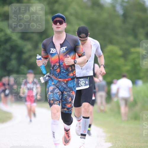 22.06.2025 - Viking Triathlon H.Heesch http://msf.ph/oto/8101295 22.06.2025 13:35:35 Laufen 242, 355 meine-sportfotos.de