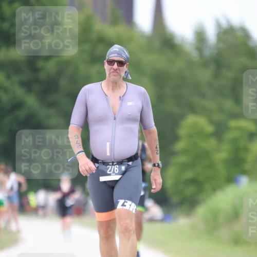 22.06.2025 - Viking Triathlon H.Heesch http://msf.ph/oto/8101315 22.06.2025 15:44:11 Laufen 238 meine-sportfotos.de
