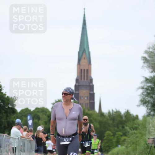 22.06.2025 - Viking Triathlon H.Heesch http://msf.ph/oto/8101337 22.06.2025 15:44:18 Laufen 84, 276 meine-sportfotos.de
