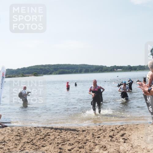 22.06.2025 - Viking Triathlon MichiJ http://msf.ph/oto/8101359 22.06.2025 10:45:29 Schwimmen 68, 102, 108, 197, 466, 605 meine-sportfotos.de