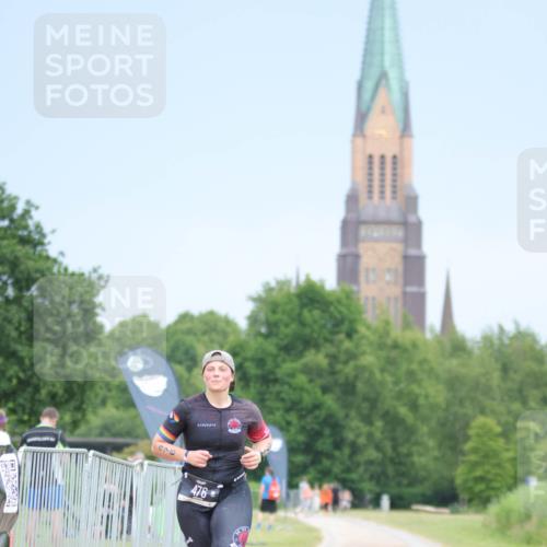 22.06.2025 - Viking Triathlon H.Heesch http://msf.ph/oto/8101391 22.06.2025 16:47:36 Laufen 476 meine-sportfotos.de