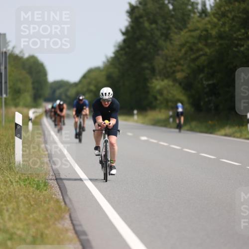 22.06.2025 - Viking Triathlon Yannick Fuchs http://msf.ph/oto/8101426 22.06.2025 11:25:52 Radfahren 295, 325, 344, 451, 475, 499 meine-sportfotos.de