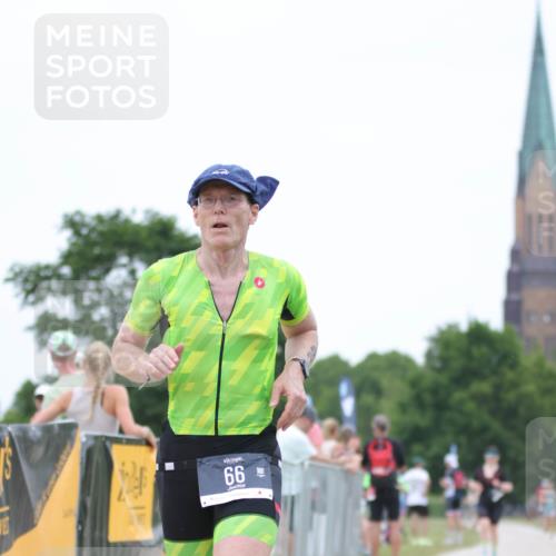 22.06.2025 - Viking Triathlon H.Heesch http://msf.ph/oto/8101447 22.06.2025 15:44:27 Laufen 66, 84, 276 meine-sportfotos.de
