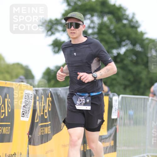 22.06.2025 - Viking Triathlon H.Heesch http://msf.ph/oto/8101480 22.06.2025 13:35:53 Laufen 479, 639 meine-sportfotos.de