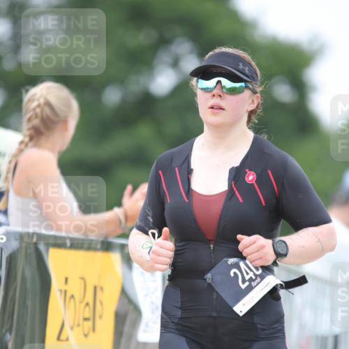 22.06.2025 - Viking Triathlon H.Heesch http://msf.ph/oto/8101562 22.06.2025 15:44:39 Laufen 240 meine-sportfotos.de