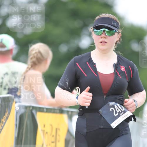 22.06.2025 - Viking Triathlon H.Heesch http://msf.ph/oto/8101572 22.06.2025 15:44:39 Laufen 240 meine-sportfotos.de