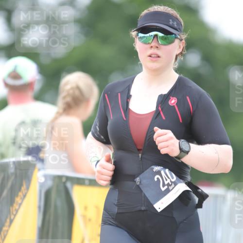 22.06.2025 - Viking Triathlon H.Heesch http://msf.ph/oto/8101585 22.06.2025 15:44:39 Laufen 240 meine-sportfotos.de