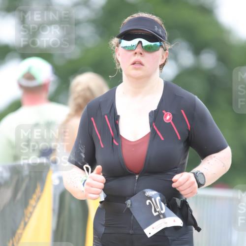 22.06.2025 - Viking Triathlon H.Heesch http://msf.ph/oto/8101595 22.06.2025 15:44:39 Laufen 240 meine-sportfotos.de