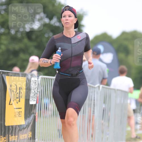 22.06.2025 - Viking Triathlon H.Heesch http://msf.ph/oto/8101635 22.06.2025 13:36:16 Laufen 7, 408 meine-sportfotos.de