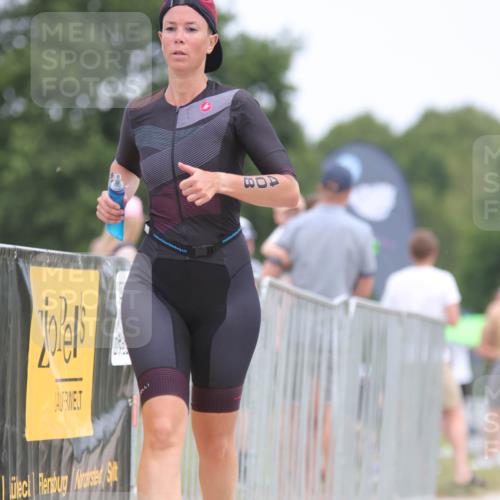 22.06.2025 - Viking Triathlon H.Heesch http://msf.ph/oto/8101662 22.06.2025 13:36:17 Laufen 7, 408 meine-sportfotos.de