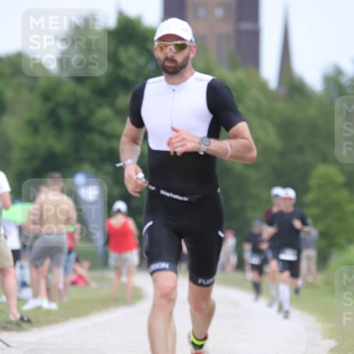 22.06.2025 - Viking Triathlon H.Heesch http://msf.ph/oto/8101693 22.06.2025 13:36:18 Laufen 7, 408 meine-sportfotos.de