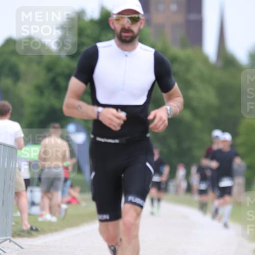 22.06.2025 - Viking Triathlon H.Heesch http://msf.ph/oto/8101727 22.06.2025 13:36:19 Laufen 7, 408 meine-sportfotos.de