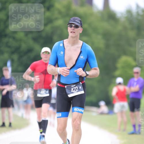 22.06.2025 - Viking Triathlon H.Heesch http://msf.ph/oto/8101766 22.06.2025 15:45:14 Laufen 422 meine-sportfotos.de