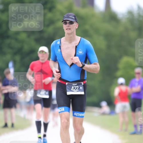 22.06.2025 - Viking Triathlon H.Heesch http://msf.ph/oto/8101779 22.06.2025 15:45:15 Laufen 422 meine-sportfotos.de