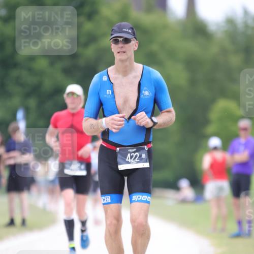 22.06.2025 - Viking Triathlon H.Heesch http://msf.ph/oto/8101785 22.06.2025 15:45:15 Laufen 422 meine-sportfotos.de