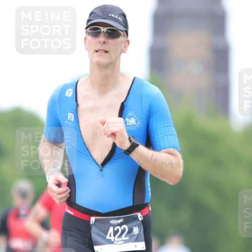 22.06.2025 - Viking Triathlon H.Heesch http://msf.ph/oto/8101801 22.06.2025 15:45:18 Laufen 422, 482 meine-sportfotos.de