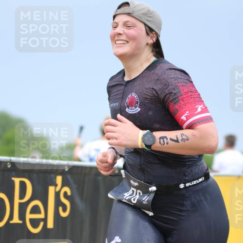 22.06.2025 - Viking Triathlon H.Heesch http://msf.ph/oto/8101818 22.06.2025 16:47:40 Laufen 476 meine-sportfotos.de