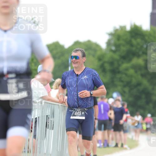 22.06.2025 - Viking Triathlon H.Heesch http://msf.ph/oto/8101857 22.06.2025 15:45:32 Laufen 115, 449 meine-sportfotos.de