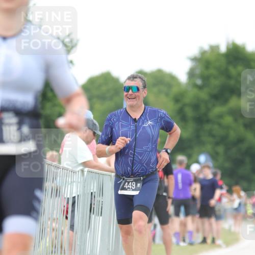 22.06.2025 - Viking Triathlon H.Heesch http://msf.ph/oto/8101872 22.06.2025 15:45:32 Laufen 115, 449 meine-sportfotos.de