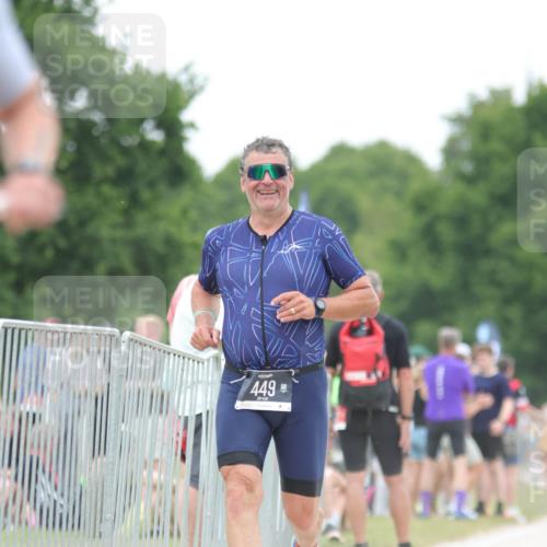 22.06.2025 - Viking Triathlon H.Heesch http://msf.ph/oto/8101908 22.06.2025 15:45:33 Laufen 115, 449 meine-sportfotos.de