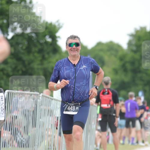 22.06.2025 - Viking Triathlon H.Heesch http://msf.ph/oto/8101919 22.06.2025 15:45:33 Laufen 115, 449 meine-sportfotos.de