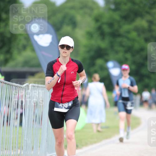 22.06.2025 - Viking Triathlon H.Heesch http://msf.ph/oto/8101942 22.06.2025 16:49:33 Laufen 499 meine-sportfotos.de
