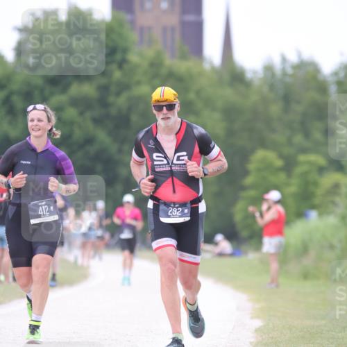 22.06.2025 - Viking Triathlon H.Heesch http://msf.ph/oto/8101958 22.06.2025 15:45:45 Laufen 292, 412 meine-sportfotos.de