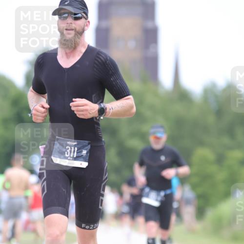 22.06.2025 - Viking Triathlon H.Heesch http://msf.ph/oto/8101966 22.06.2025 13:36:34 Laufen 173, 311, 442, 527 meine-sportfotos.de
