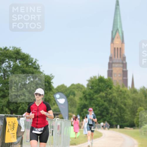 22.06.2025 - Viking Triathlon H.Heesch http://msf.ph/oto/8101994 22.06.2025 16:49:35 Laufen 477, 499 meine-sportfotos.de
