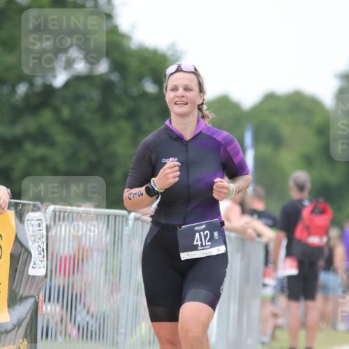 22.06.2025 - Viking Triathlon H.Heesch http://msf.ph/oto/8102019 22.06.2025 15:45:48 Laufen 292, 412 meine-sportfotos.de