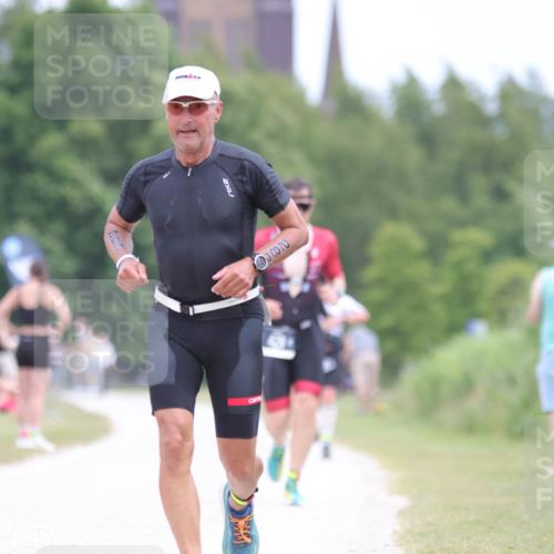 22.06.2025 - Viking Triathlon H.Heesch http://msf.ph/oto/8102074 22.06.2025 13:36:47 Laufen 125, 128, 283, 429 meine-sportfotos.de