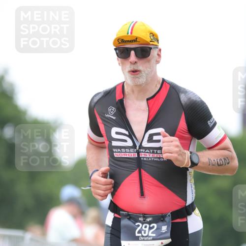 22.06.2025 - Viking Triathlon H.Heesch http://msf.ph/oto/8102080 22.06.2025 15:45:50 Laufen 292, 412 meine-sportfotos.de