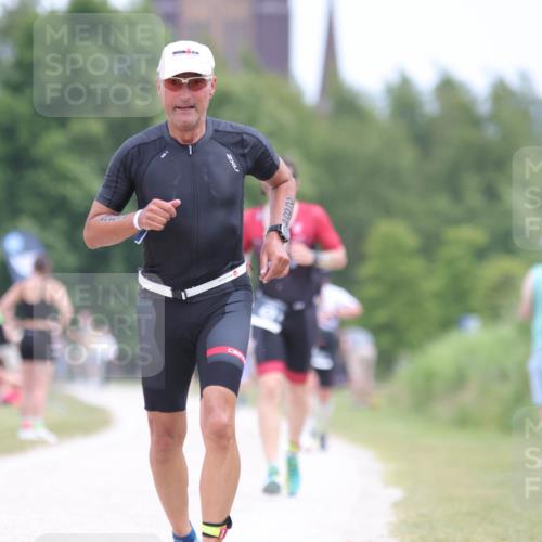 22.06.2025 - Viking Triathlon H.Heesch http://msf.ph/oto/8102082 22.06.2025 13:36:47 Laufen 125, 128, 283, 429 meine-sportfotos.de