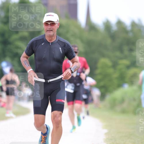 22.06.2025 - Viking Triathlon H.Heesch http://msf.ph/oto/8102094 22.06.2025 13:36:48 Laufen 125, 128, 283, 429 meine-sportfotos.de