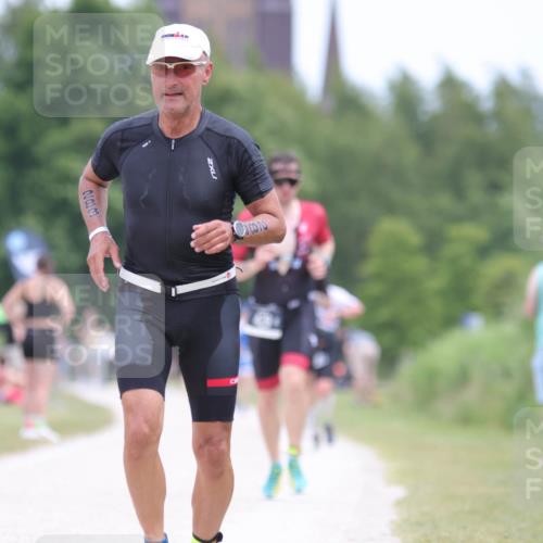 22.06.2025 - Viking Triathlon H.Heesch http://msf.ph/oto/8102100 22.06.2025 13:36:48 Laufen 125, 128, 283, 429 meine-sportfotos.de