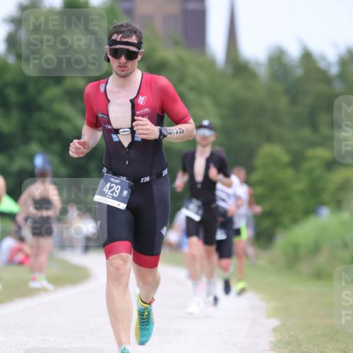 22.06.2025 - Viking Triathlon H.Heesch http://msf.ph/oto/8102126 22.06.2025 13:36:51 Laufen 193, 283, 429 meine-sportfotos.de