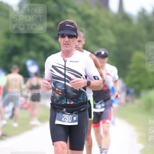 22.06.2025 - Viking Triathlon H.Heesch http://msf.ph/oto/8102156 22.06.2025 13:36:59 Laufen 193, 290, 349, 352, 429 meine-sportfotos.de