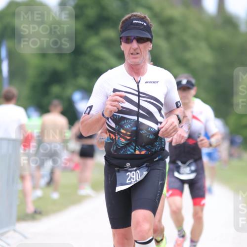 22.06.2025 - Viking Triathlon H.Heesch http://msf.ph/oto/8102161 22.06.2025 13:37:00 Laufen 193, 290, 349, 352 meine-sportfotos.de