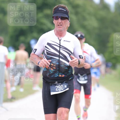 22.06.2025 - Viking Triathlon H.Heesch http://msf.ph/oto/8102176 22.06.2025 13:37:00 Laufen 193, 290, 349, 352 meine-sportfotos.de