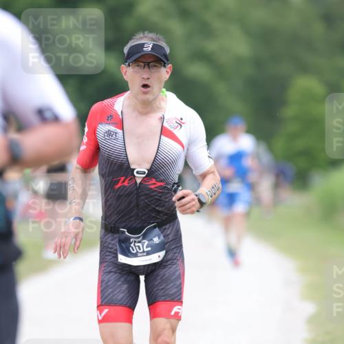22.06.2025 - Viking Triathlon H.Heesch http://msf.ph/oto/8102196 22.06.2025 13:37:02 Laufen 193, 290, 349, 352 meine-sportfotos.de