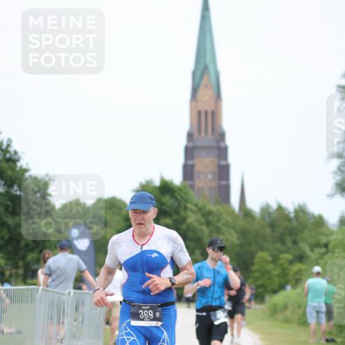22.06.2025 - Viking Triathlon H.Heesch http://msf.ph/oto/8102266 22.06.2025 13:37:14 Laufen 369, 486 meine-sportfotos.de